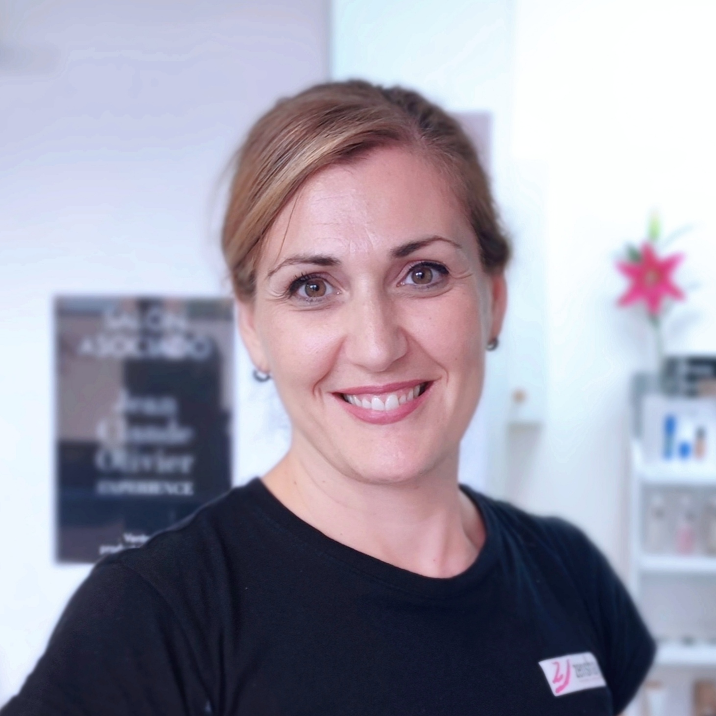 Virginia, esteticista y experta RF Indiba en Zenshay Boadilla